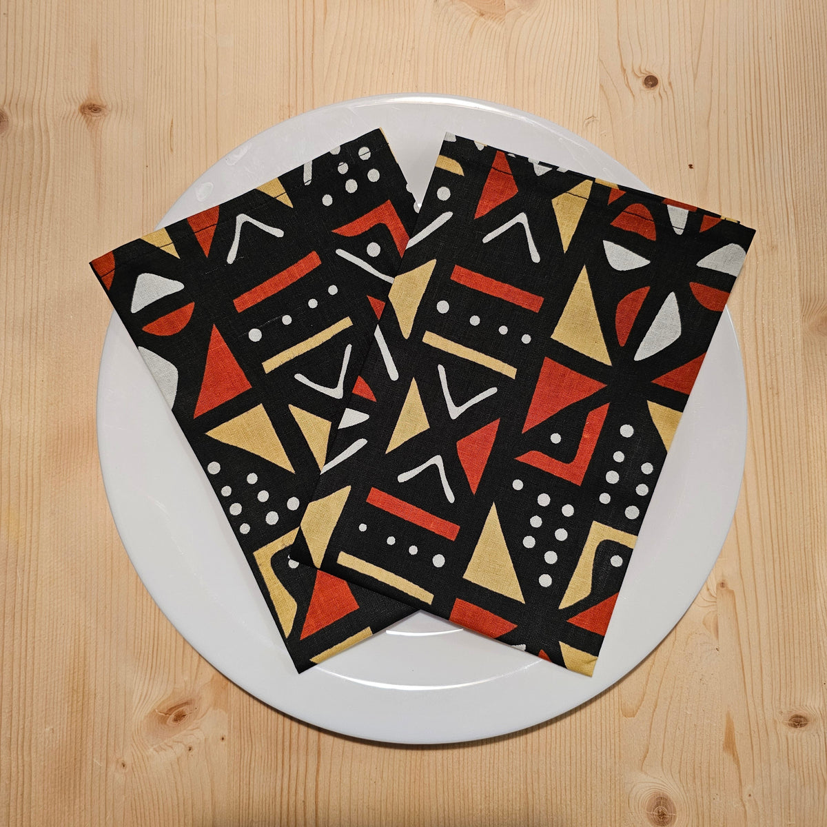 Table Runner and Set of 8 Napkins | 100% Cotton African Print Fabric