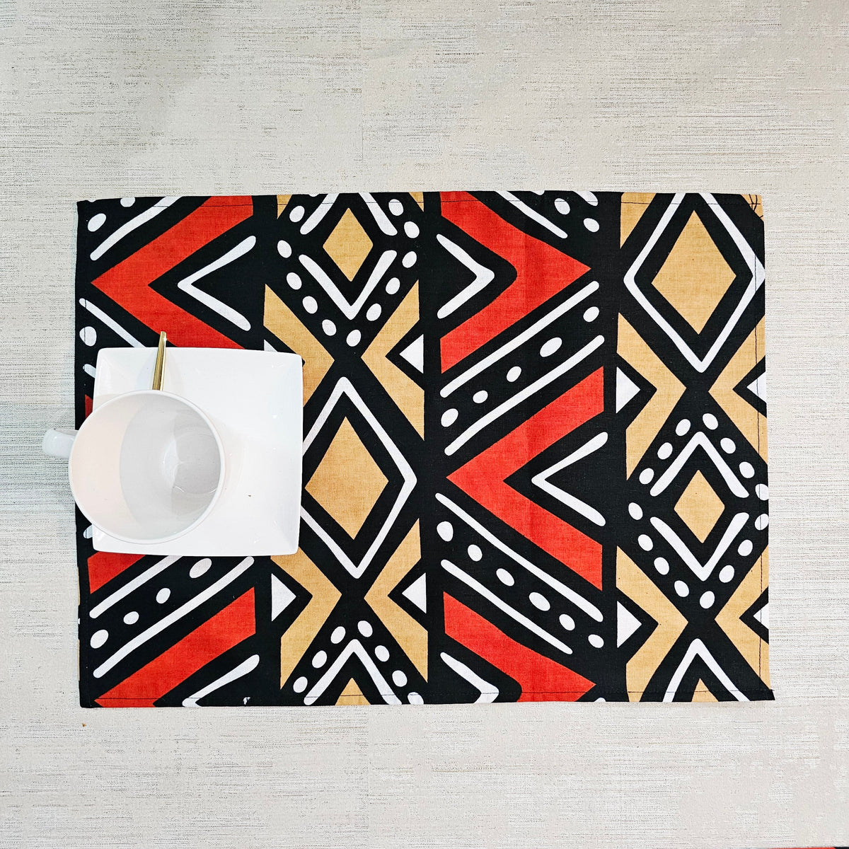 Set of 4 | 8 Placemats | 32cmx42cm | 100% Cotton Placemats.